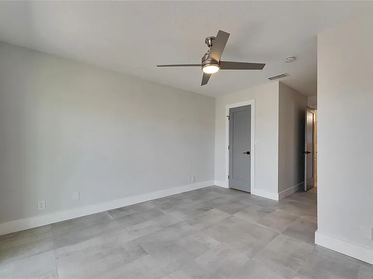 1025 Apollo Beach Blvd #1 — Photo 39