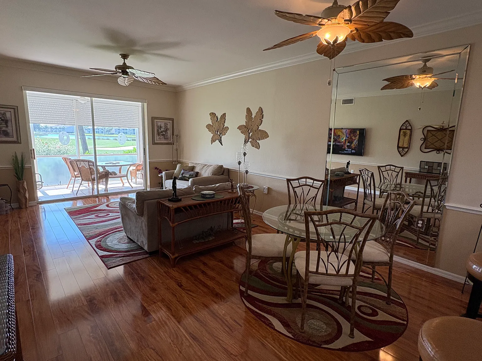 2 bed, 2.0 bath, 1100 sqft, $3,200 — Photo 3