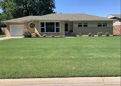1806 Ramona Dr Photo 1