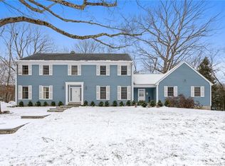 41 Shag Bark Rd, Stamford, CT 06903