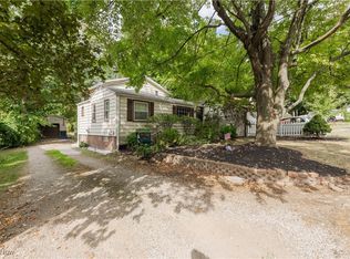 1417 34th St NW, Canton, OH