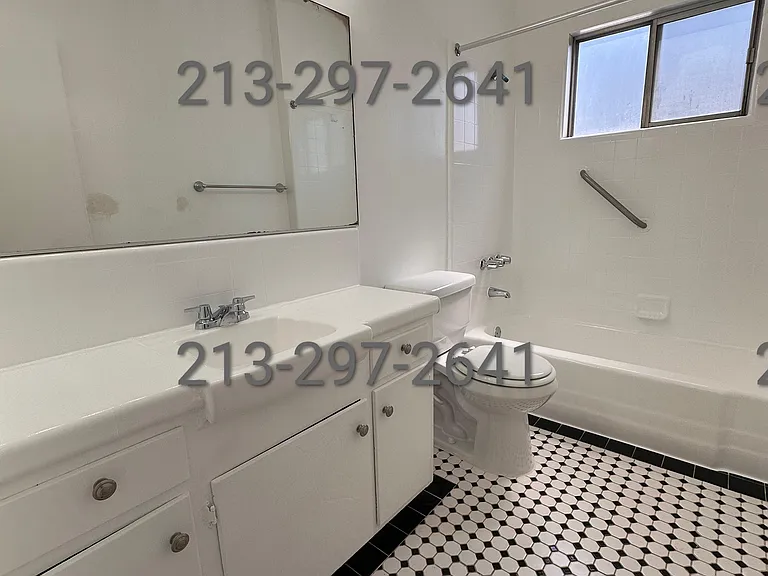 7706 Norton Ave #5 — Photo 5