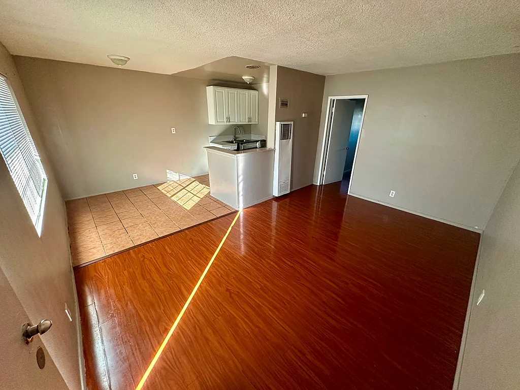 1 bed, 650 sqft, $1,650 — Photo 2
