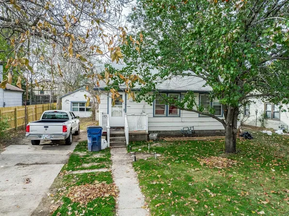 327 N Knight St, Wichita, KS 67203