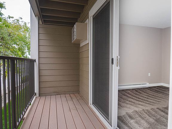 2nd image of 203 E Sharp Ave APT 302