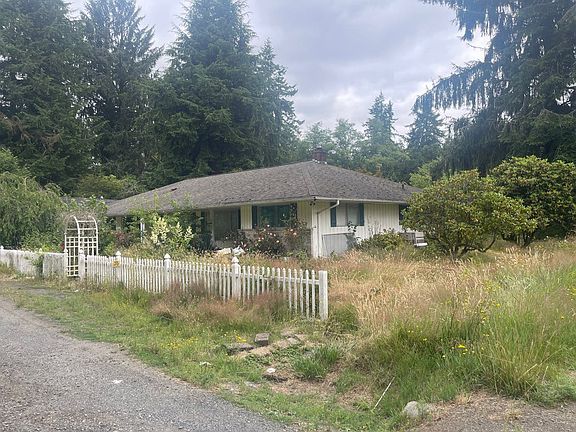 2nd image of 125 Pioneer Rd