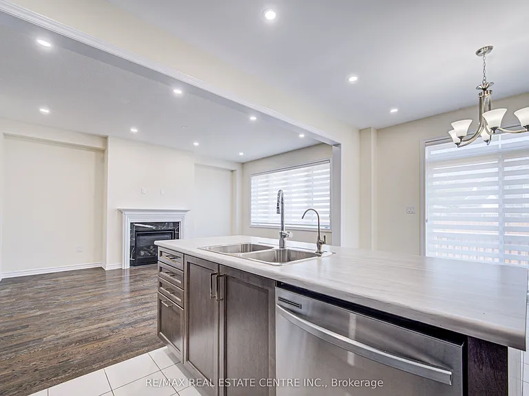 407 Dolman St — Photo 15