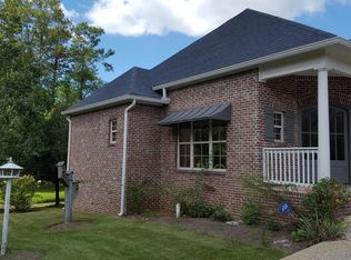 15 Cambrian Rdg, Petal, MS 39465