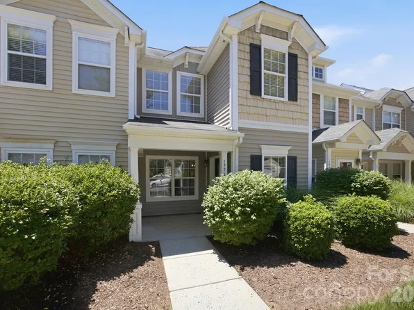 17747 Trolley Crossing Way, Cornelius, NC 28031