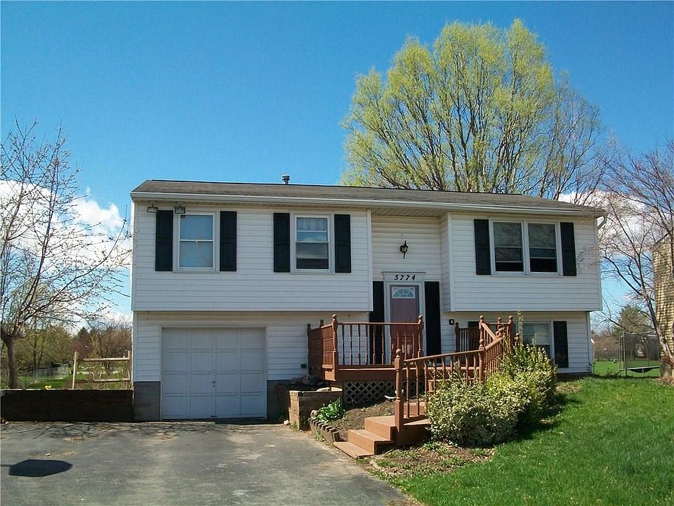 1st image of 5774 Clover Meadow Ln