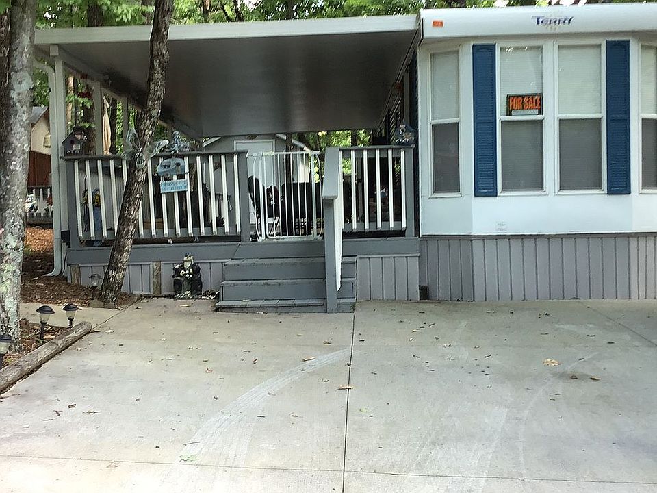 1st image of 583 Dogwood Cir