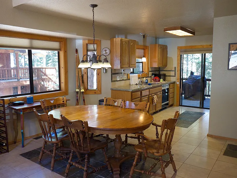 13644 Hansel Ave — Photo 7