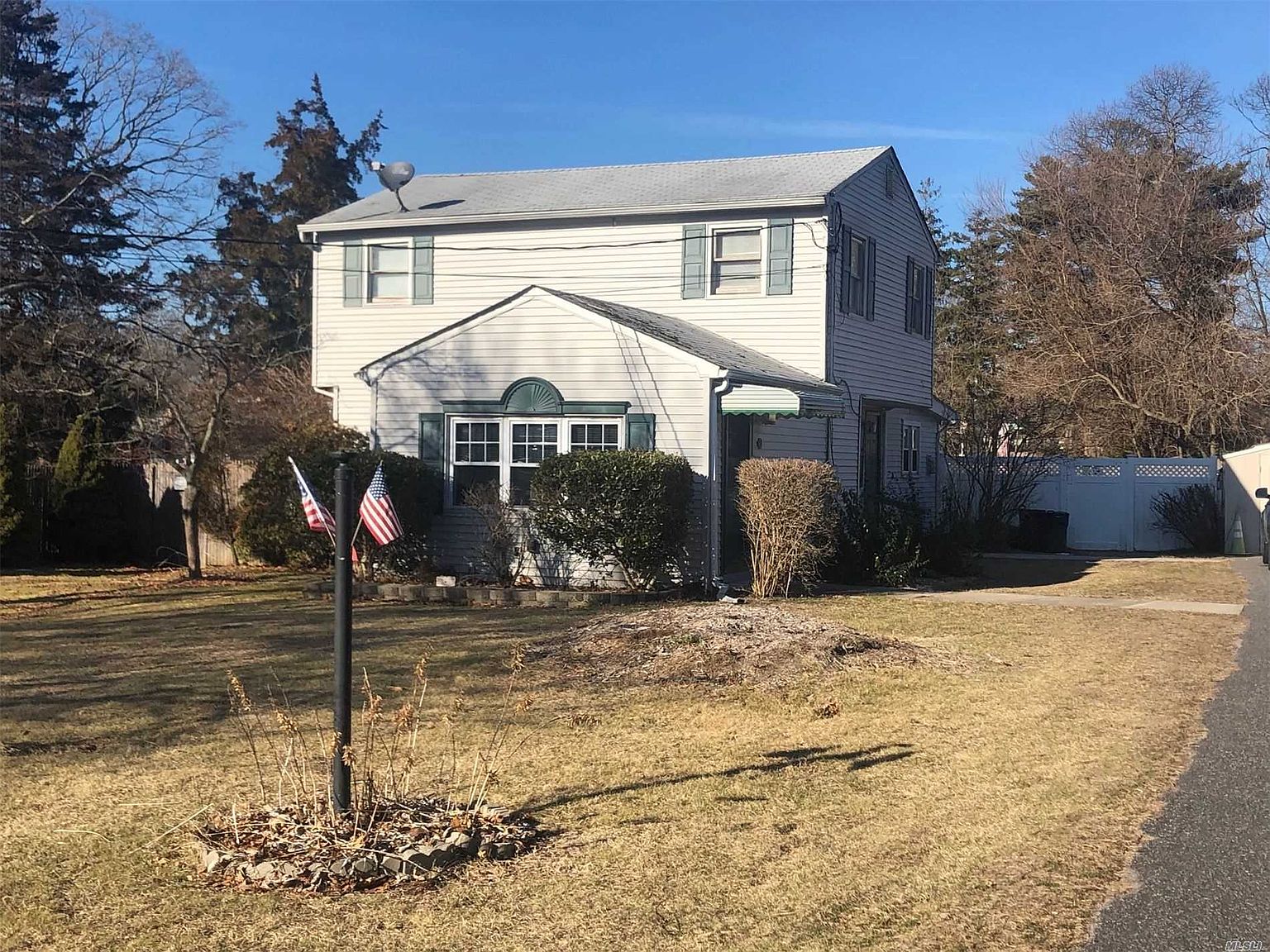 19 Ferndale Ave, Selden, NY 11784 Zillow