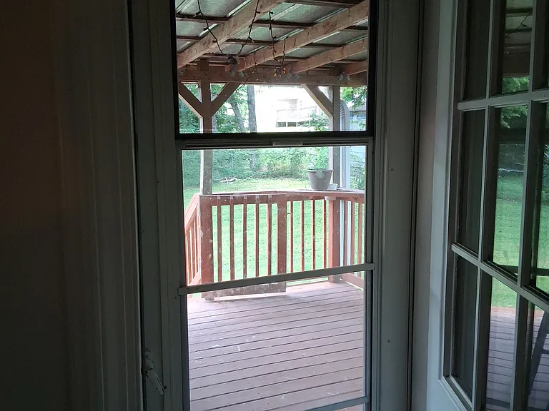 702 Rodeo Rd — Photo 24