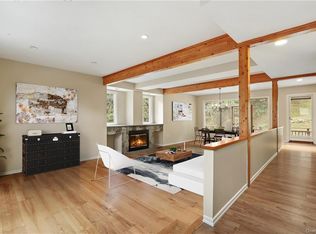 22 Deer Ridge Rd, Mount Kisco, NY 10549