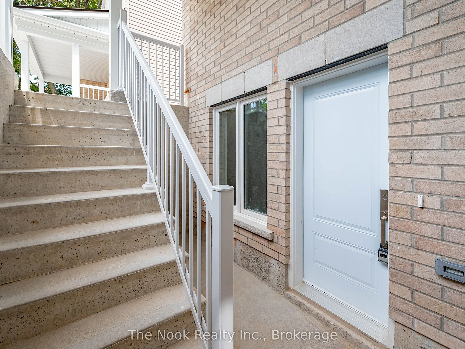 2 bed, $2,350 — Photo 3