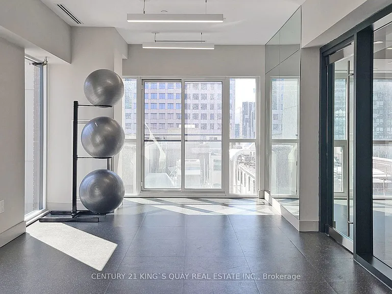 99 John St #3404 — Photo 33