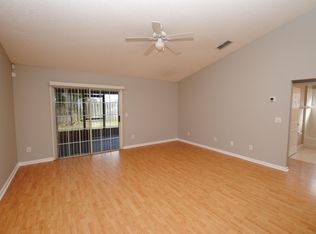 12207 Sunchase Dr, Jacksonville, FL 32246