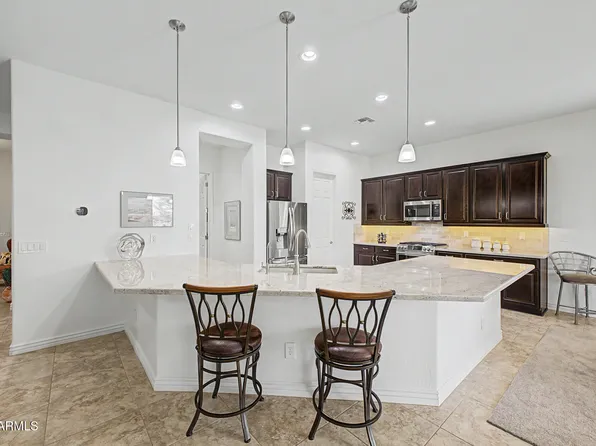 2730 E INDIAN WELLS Drive, Gilbert, AZ 85298