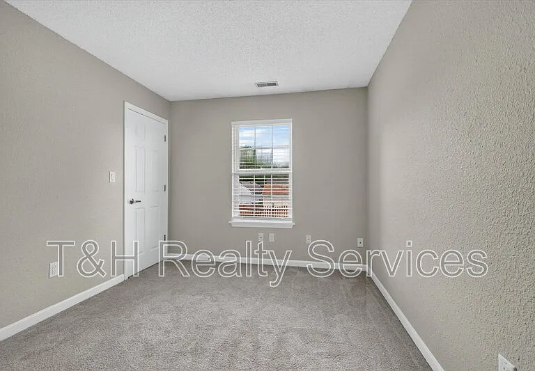 10341 Whitewater Ln — Photo 18