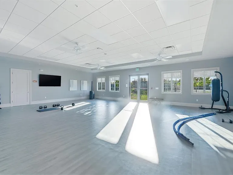 15172 River Birch Ct — Photo 38