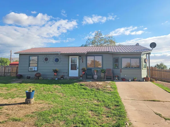 10 Alicia Dr, La Luz, NM 88337