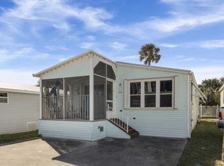 2117 Nettles Blvd, Jensen Beach, FL 34957