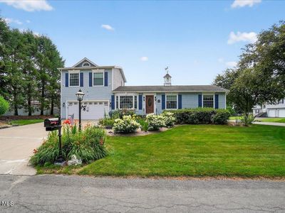7 Marquette Avenue, Latham, NY, 12110