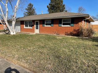 1061 Lee Rd, Troy, OH 45373