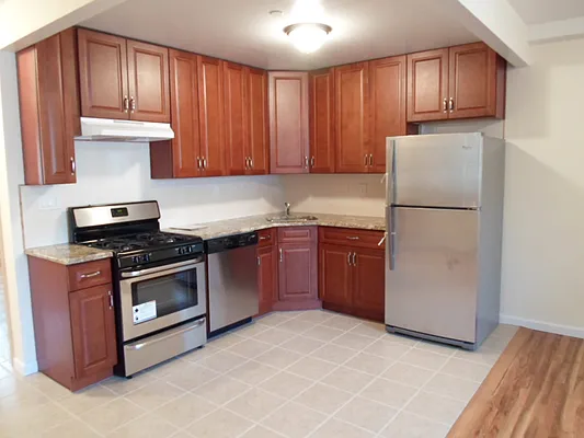 Rented by NY Space Finders Inc. | media 22