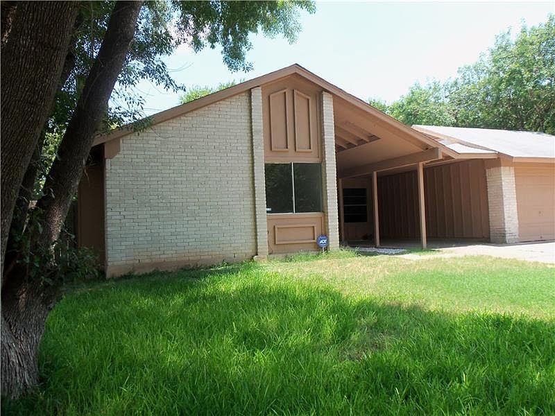1st image of 9011 Quail Valley Dr #A