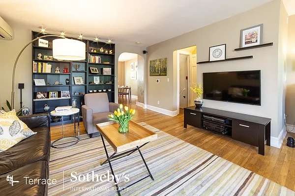 Sold by Terrace Sotheby's International Realty | media 3