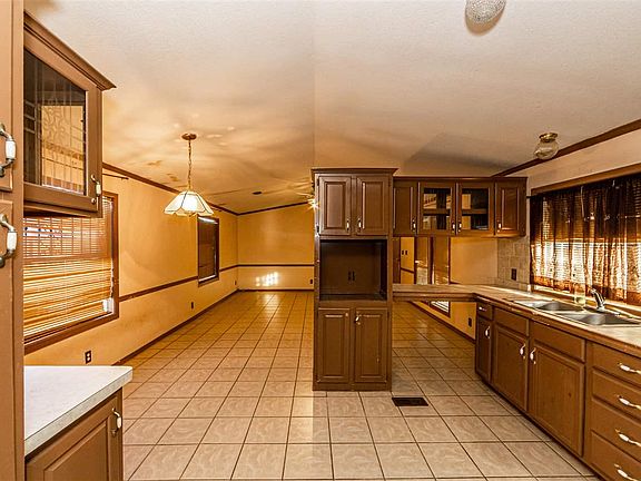 3rd image of 4632 River Lake Dr