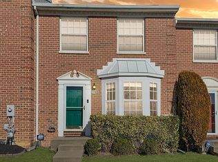 7162 Natures Rd, Columbia, MD 21046