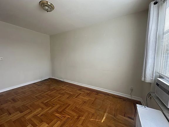5th image of 25-45 47th St #2R