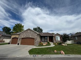 8123 S Spectrum Cv, Cottonwood Heights, UT 84093