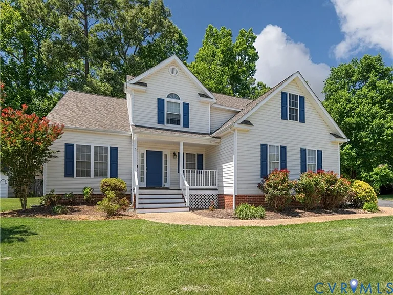 3924 Liberty Point Dr — Photo 3