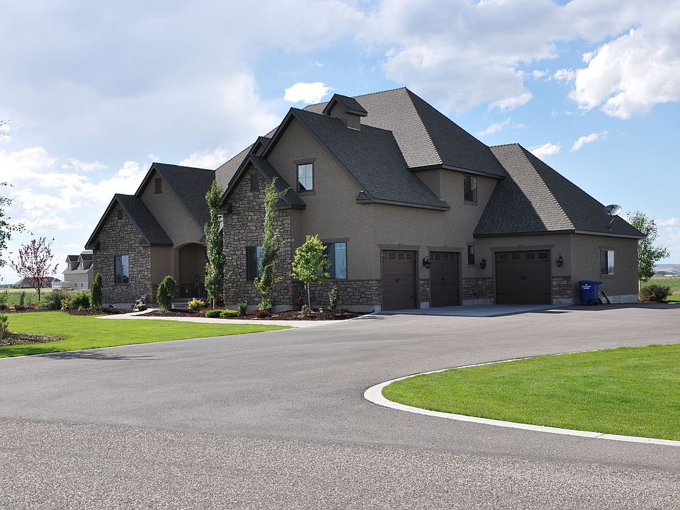 1st image of 2244 Diamond H Ln