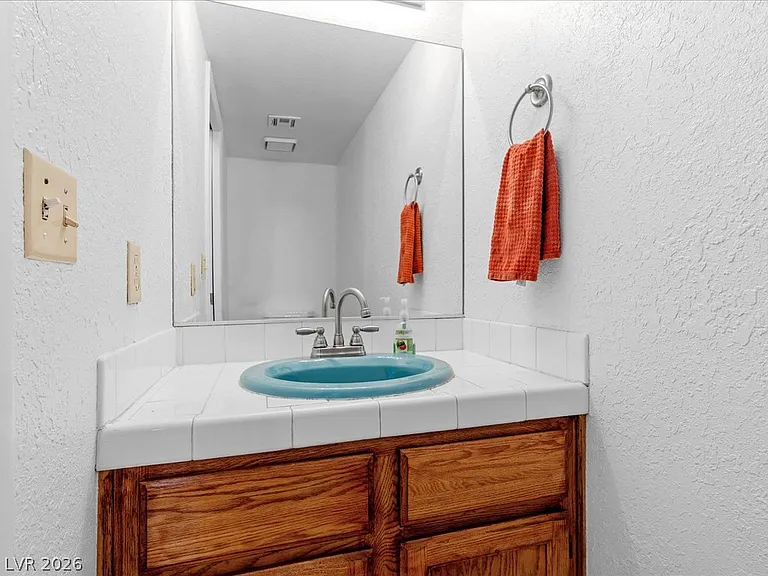2809 Swallow Point Cir — Photo 11