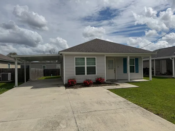 1501 Ravier Ln, Sunshine, LA 70780