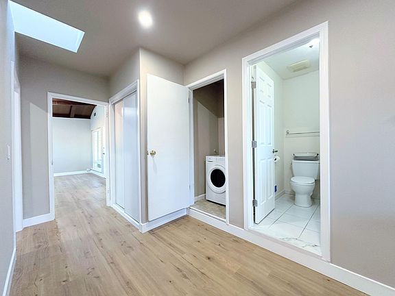 3rd image of 3220 Jade Ave #2