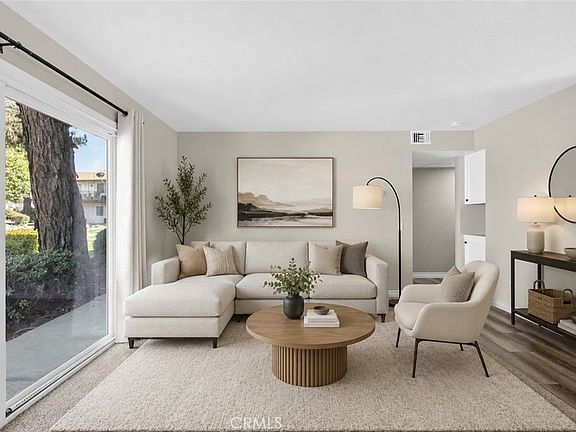 4th image of 1365 Crafton Ave APT 1036