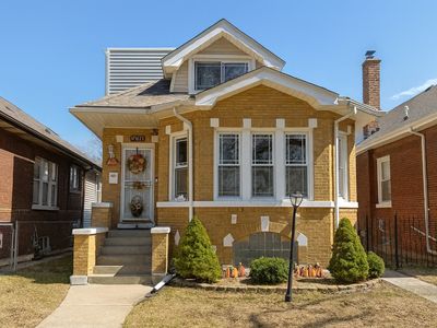 10611 S Sangamon St, Chicago, IL, 60643