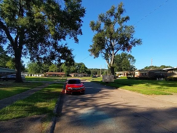 5th image of 8526 Elmview Pl