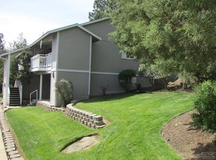 1527 NW Juniper St APT 3, Bend, OR 97703
