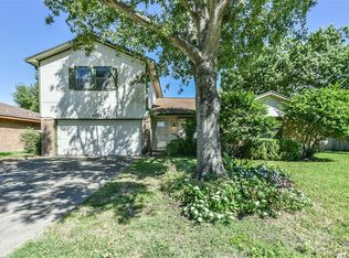 408 27th Ave N, Texas City, TX 77590