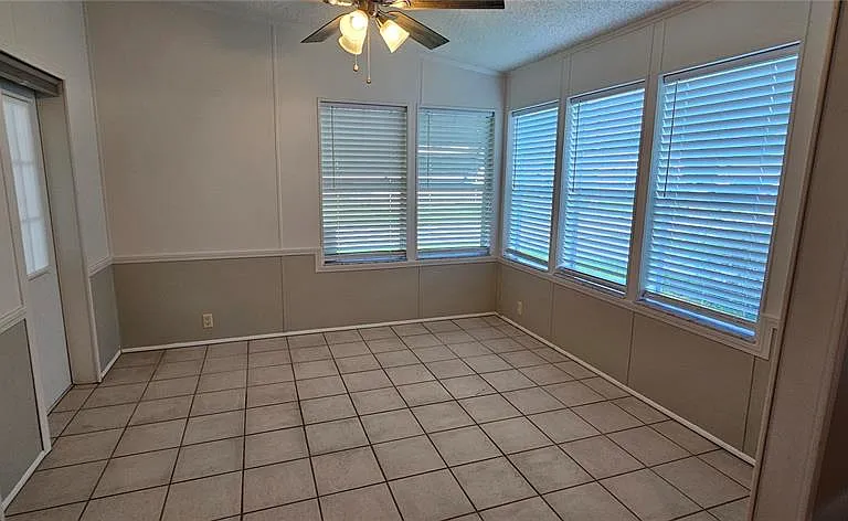 8410 Wagon Wheel Cir — Photo 3