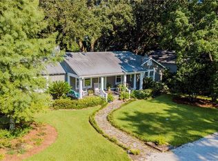 301 N Summit St, Fairhope, AL 36532