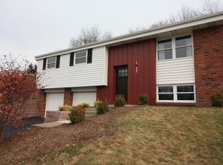 3435 Douglas Dr, Murrysville, PA