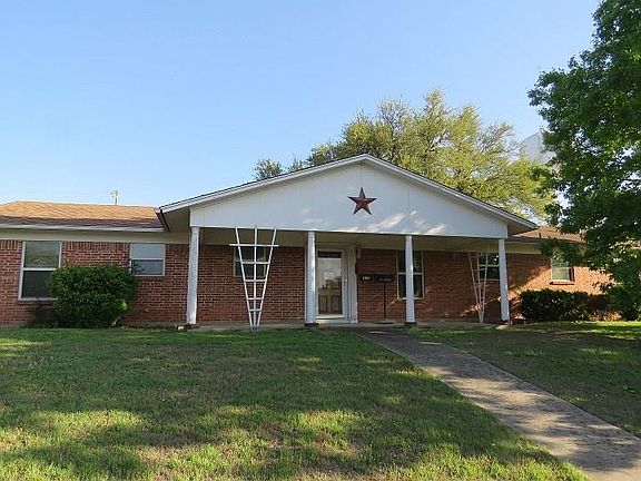 2nd image of 1117 Walters Dr